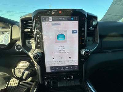 2025 RAM 1500 Lone Star Crew Cab 4x4 5'7' Box