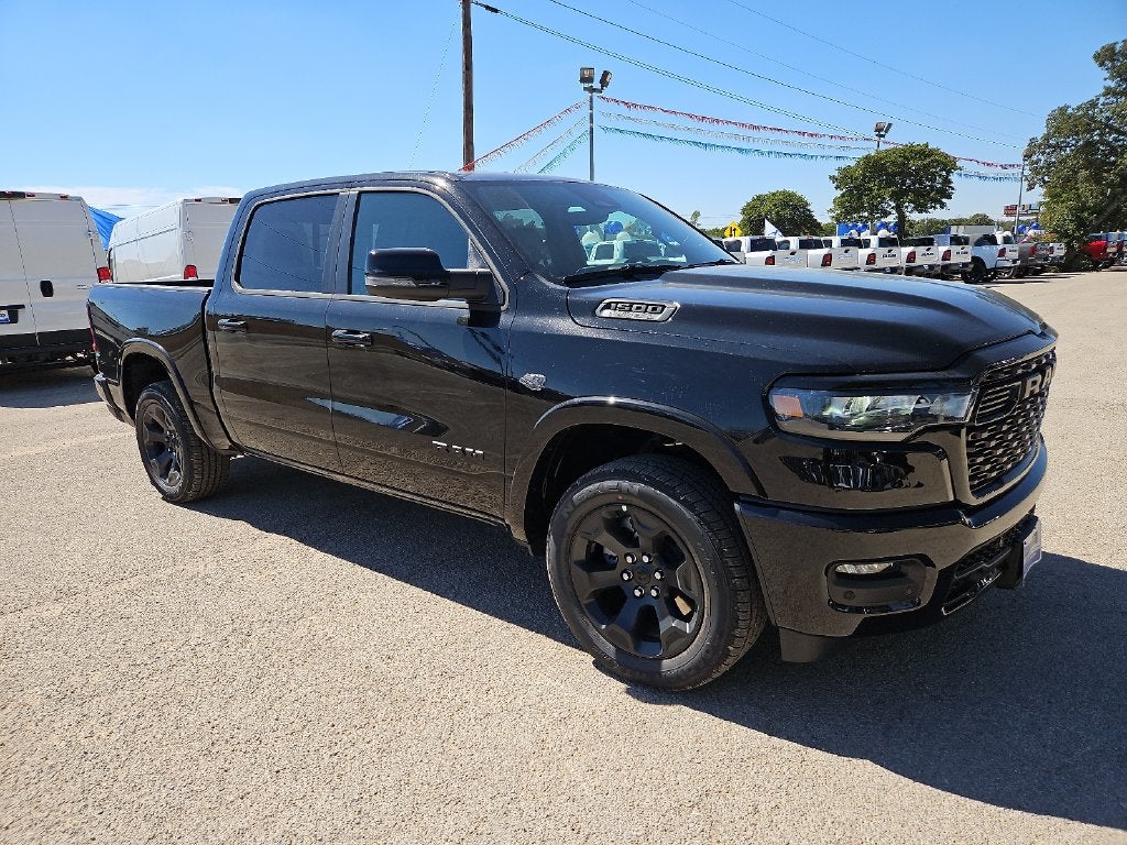 2027 RAM 1500 RAM 1500 LONE STAR CREW CAB 4X4 5'7' BOX
