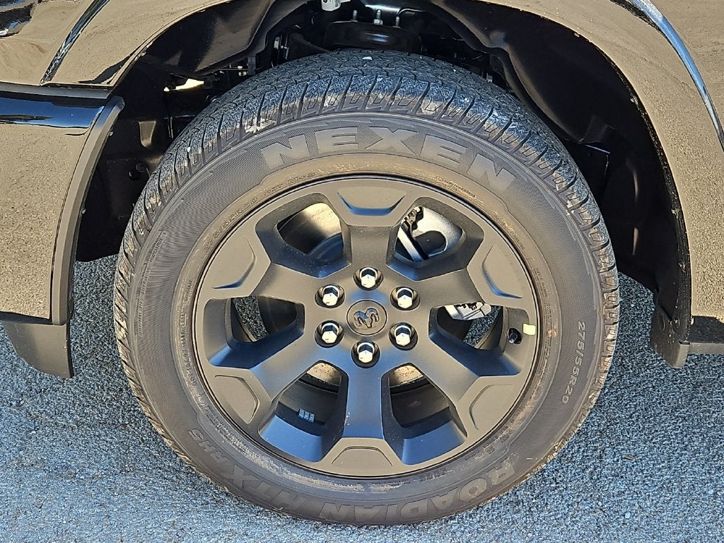 2027 RAM 1500 RAM 1500 LONE STAR CREW CAB 4X4 5'7' BOX
