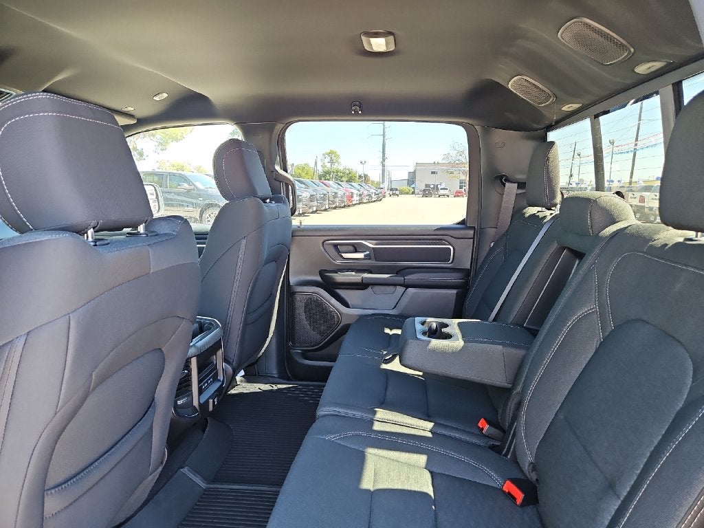 2027 RAM 1500 RAM 1500 LONE STAR CREW CAB 4X4 5'7' BOX