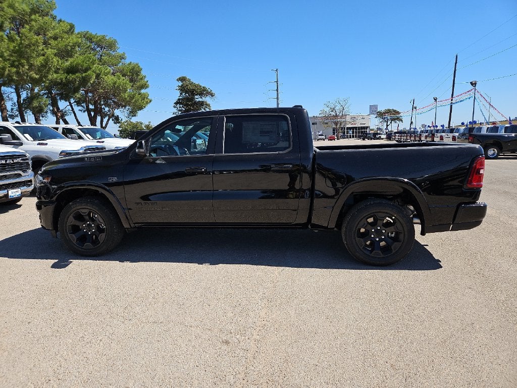 2027 RAM 1500 RAM 1500 LONE STAR CREW CAB 4X4 5'7' BOX
