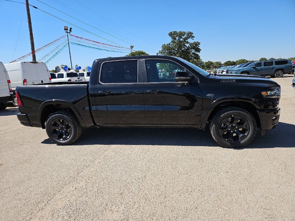 2027 RAM 1500 RAM 1500 LONE STAR CREW CAB 4X4 5'7' BOX