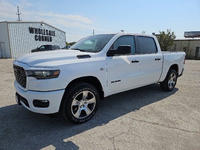 2026 RAM Ram 1500 RAM 1500 EXPRESS CREW CAB 4X4 5'7' BOX