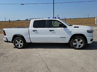 2026 RAM Ram 1500 RAM 1500 EXPRESS CREW CAB 4X4 5'7' BOX