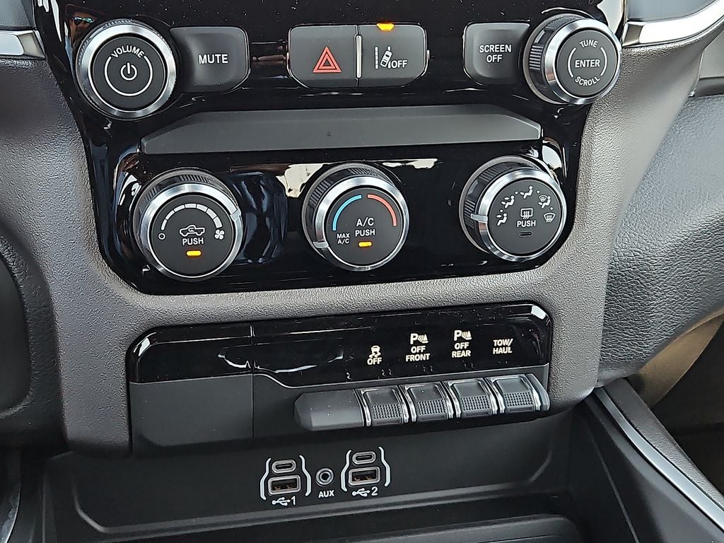 2026 RAM 1500 Express