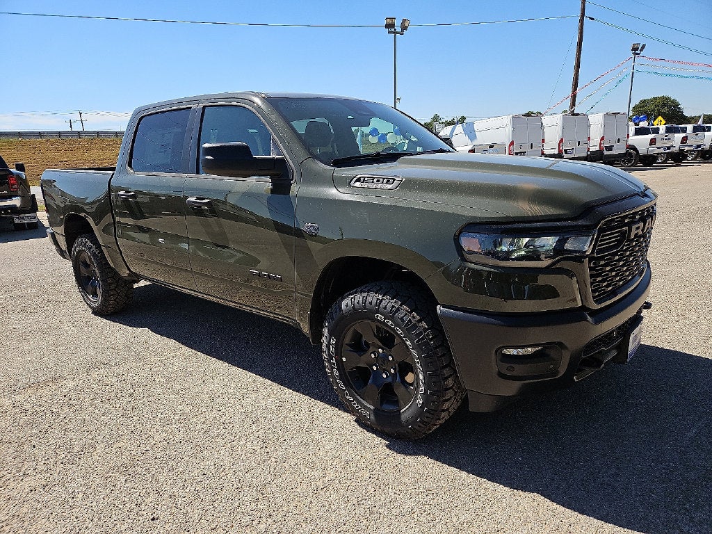2027 RAM 1500 RAM 1500 WARLOCK CREW CAB 4X4 5'7' BOX