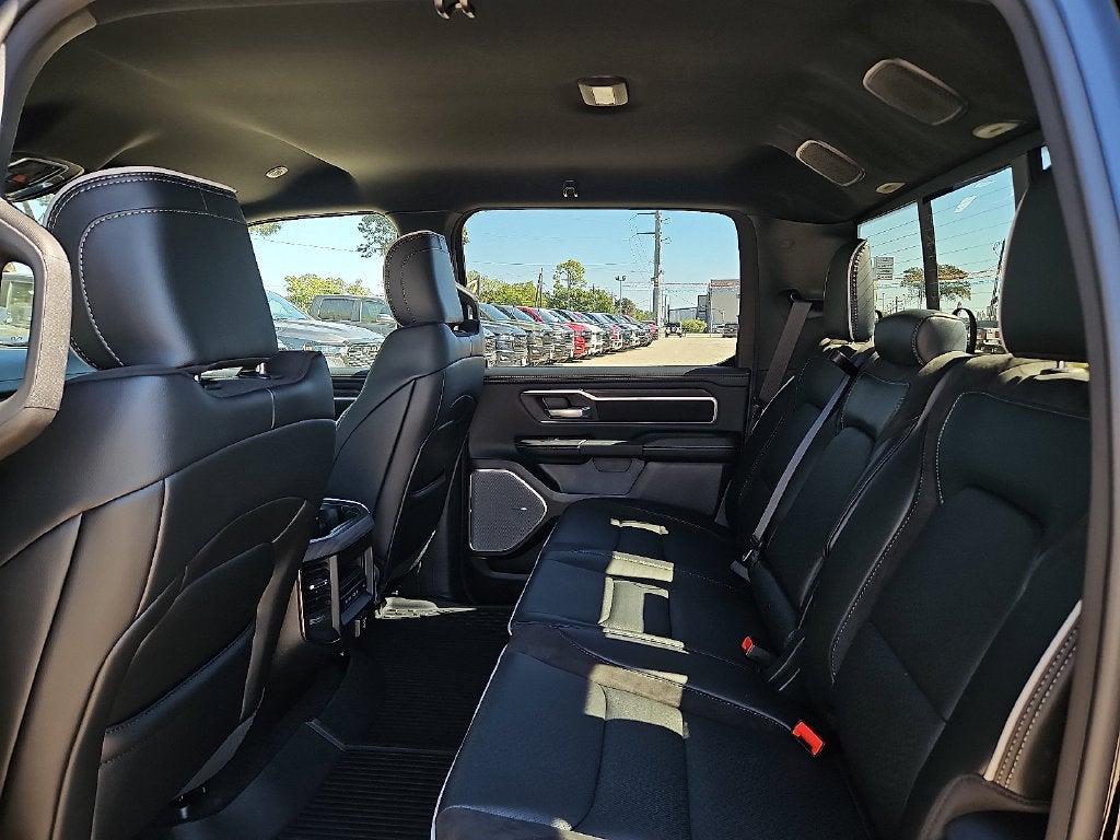 2027 RAM 1500 RAM 1500 LARAMIE CREW CAB 4X4 5'7' BOX