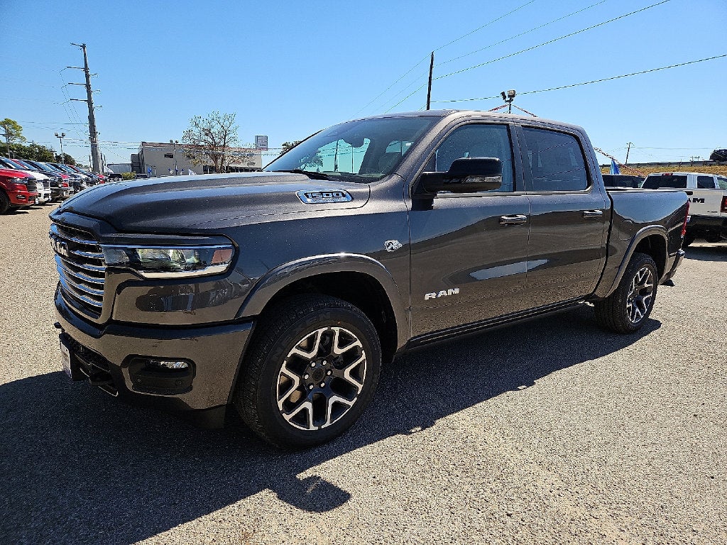 2027 RAM 1500 RAM 1500 LARAMIE CREW CAB 4X4 5'7' BOX