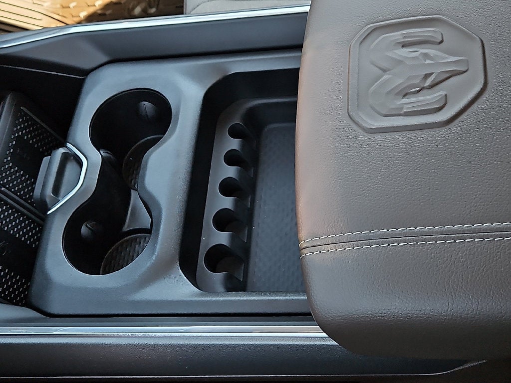 2027 RAM 1500 RAM 1500 LARAMIE CREW CAB 4X4 5'7' BOX