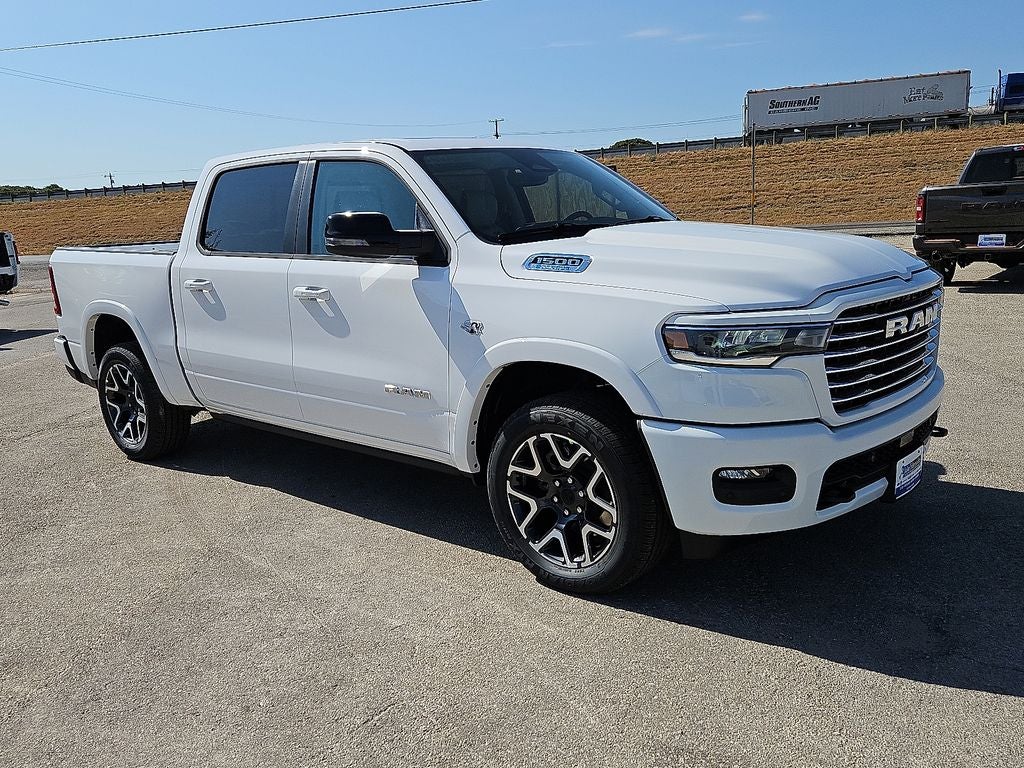 2027 RAM Ram 1500 RAM 1500 LARAMIE CREW CAB 4X4 5'7' BOX