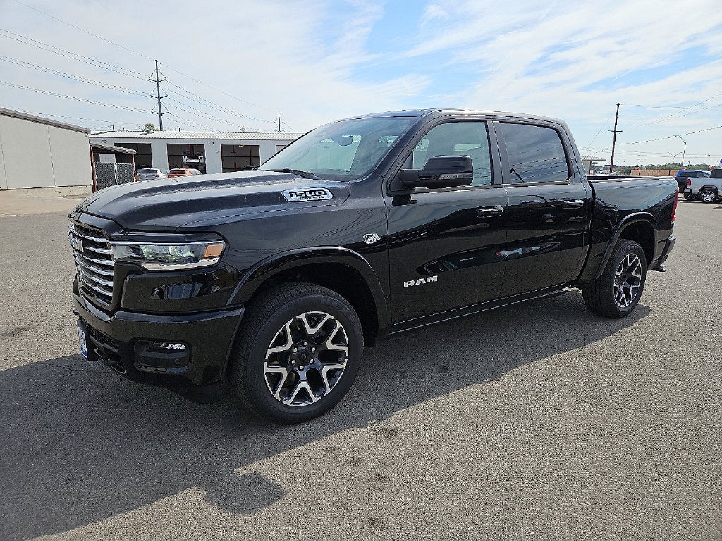 2027 RAM 1500 RAM 1500 LARAMIE CREW CAB 4X4 5'7' BOX