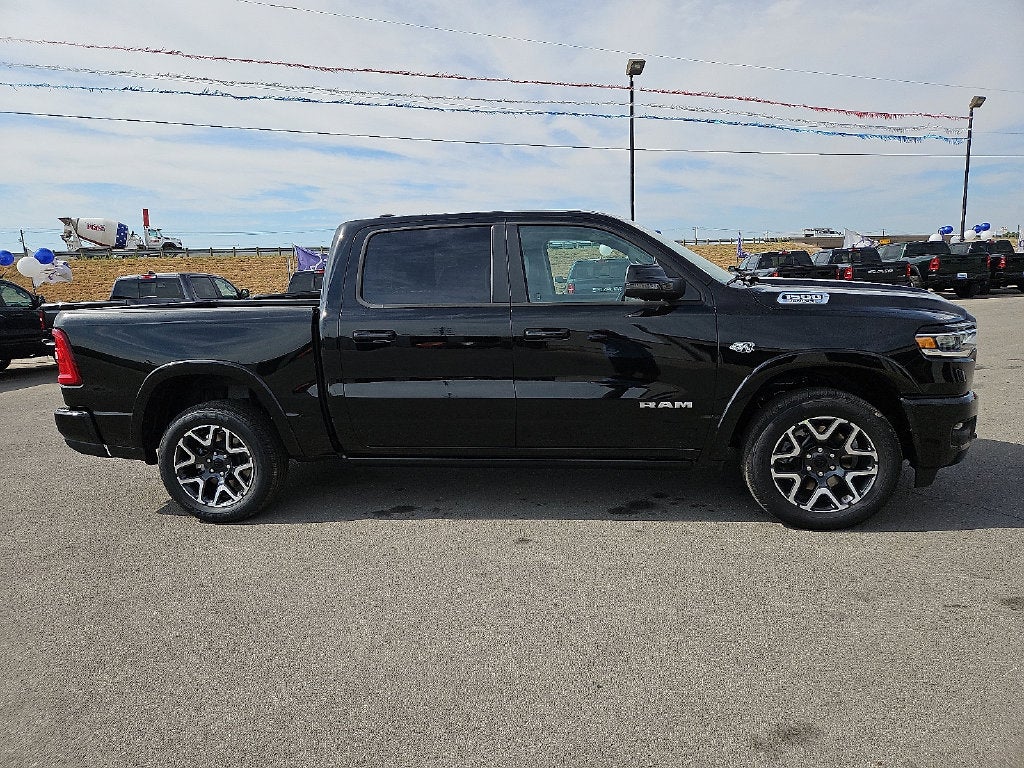 2027 RAM 1500 RAM 1500 LARAMIE CREW CAB 4X4 5'7' BOX