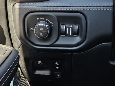 2027 RAM 1500 RAM 1500 TUNGSTEN CREW CAB 4X4 5'7' BOX