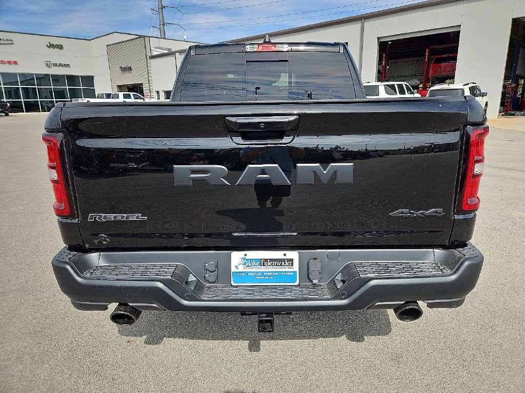 2027 RAM 1500 RAM 1500 REBEL CREW CAB 4X4 5'7' BOX