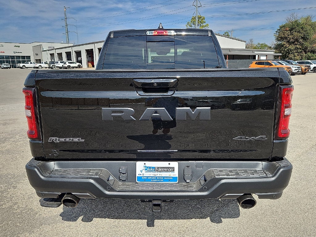 2027 RAM 1500 RAM 1500 REBEL CREW CAB 4X4 5'7' BOX