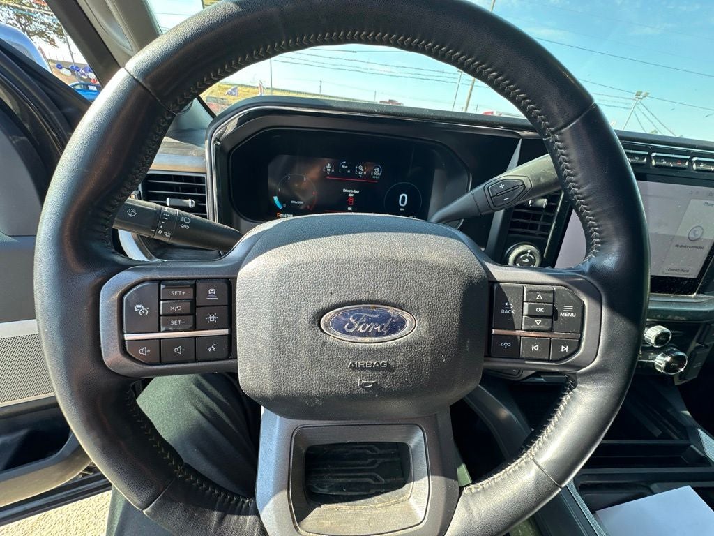 2024 Ford F-350SD Lariat DRW
