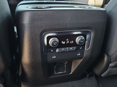 2024 GMC Yukon 4WD AT4