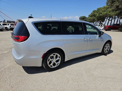 2024 Chrysler Pacifica Limited