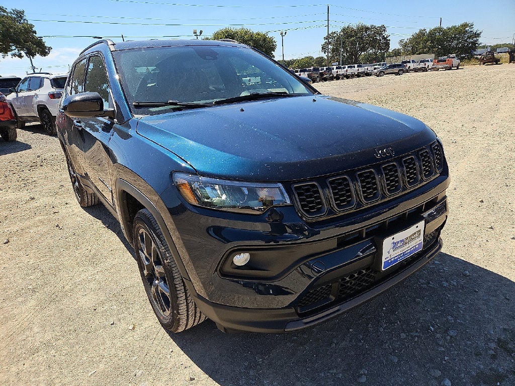 2027 Jeep Compass COMPASS LATITUDE ALTITUDE 4X4