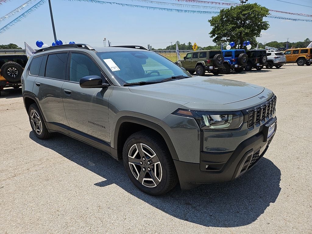 2026 Jeep Cherokee Laredo
