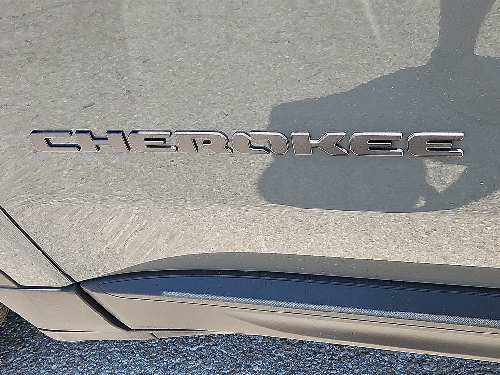 2026 Jeep Cherokee Laredo
