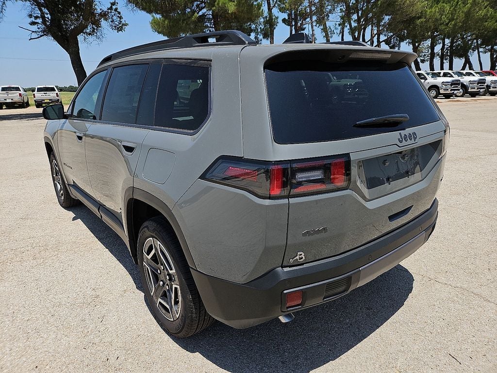 2026 Jeep Cherokee Laredo