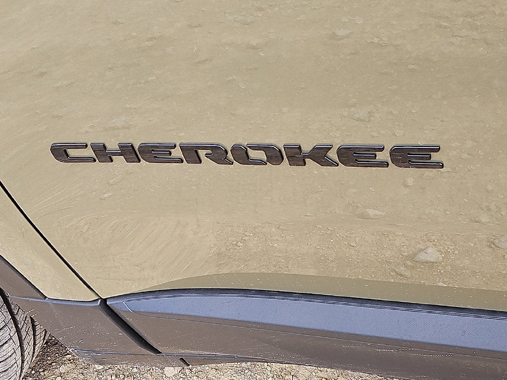 2027 Jeep Cherokee CHEROKEE LIMITED ALTITUDE 4X4