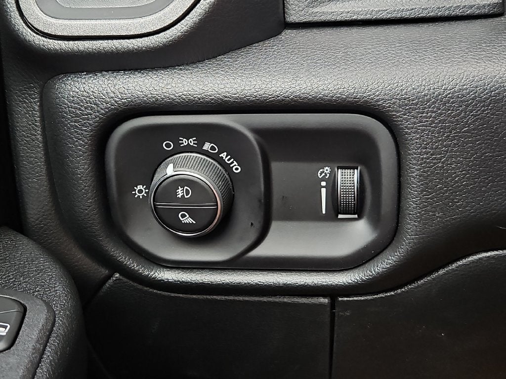 2026 RAM 2500 RAM 2500 TRADESMAN CREW CAB 4X4 6'4' BOX
