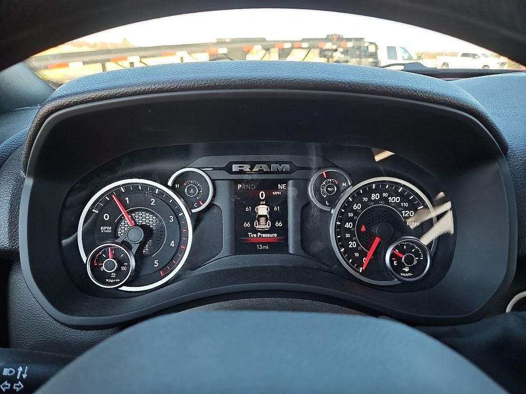 2026 RAM Ram 2500 RAM 2500 TRADESMAN CREW CAB 4X4 8' BOX
