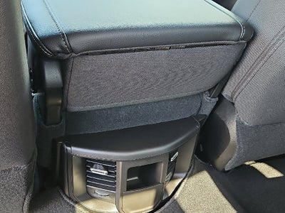2027 RAM 3500 RAM 3500 TRADESMAN CREW CAB 4X4 8' BOX