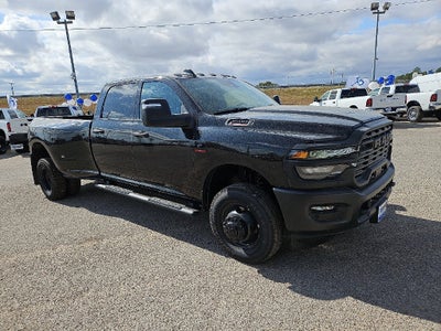 2027 RAM 3500 RAM 3500 TRADESMAN CREW CAB 4X4 8' BOX