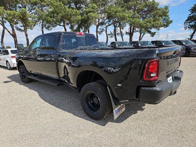 2027 RAM 3500 RAM 3500 TRADESMAN CREW CAB 4X4 8' BOX