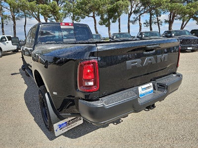 2027 RAM 3500 RAM 3500 TRADESMAN CREW CAB 4X4 8' BOX