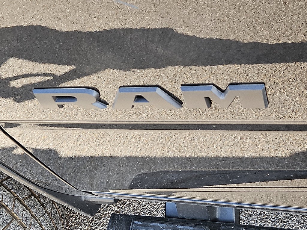 2027 RAM 3500 RAM 3500 LONE STAR CREW CAB 4X4 8' BOX