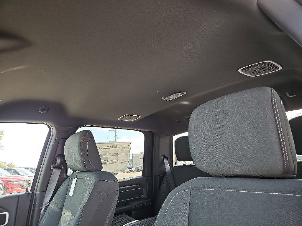2027 RAM 3500 RAM 3500 LONE STAR CREW CAB 4X4 8' BOX