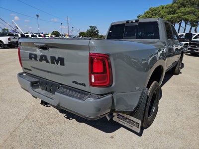 2027 RAM Ram 3500 RAM 3500 LARAMIE CREW CAB 4X4 8' BOX