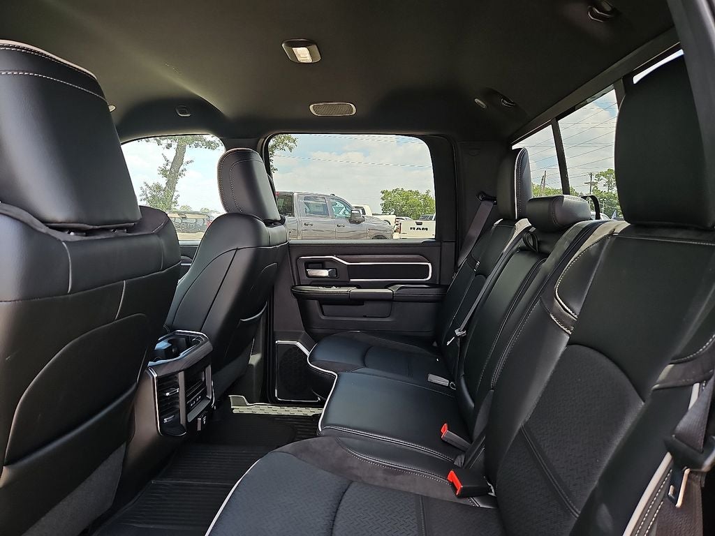 2026 RAM Ram 3500 RAM 3500 LARAMIE CREW CAB 4X4 8' BOX