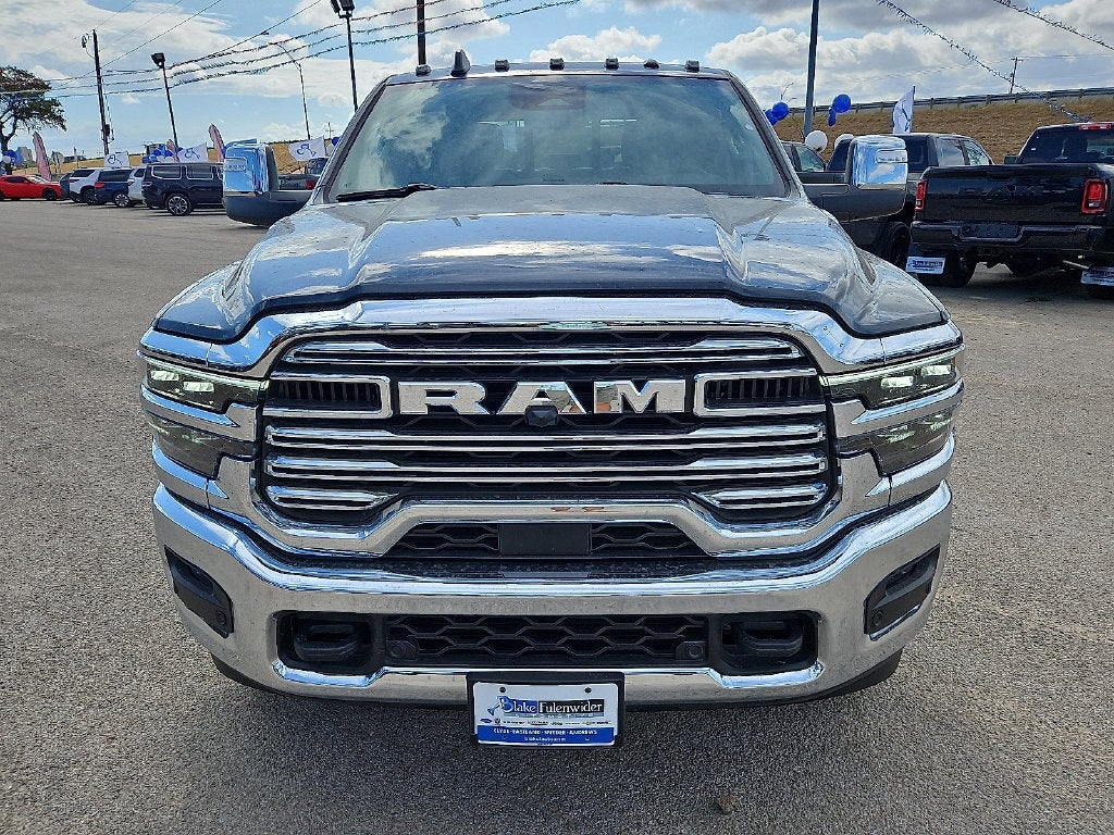 2027 RAM 3500 RAM 3500 LARAMIE CREW CAB 4X4 8' BOX