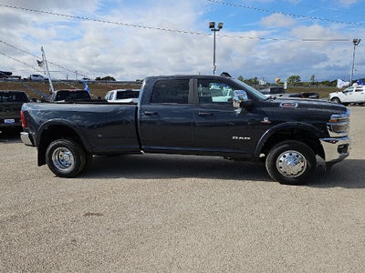 2027 RAM 3500 RAM 3500 LARAMIE CREW CAB 4X4 8' BOX