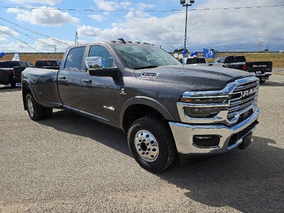 2027 RAM 3500 RAM 3500 LARAMIE CREW CAB 4X4 8' BOX