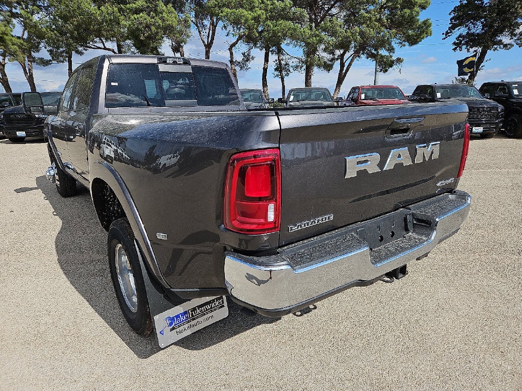 2027 RAM 3500 RAM 3500 LARAMIE CREW CAB 4X4 8' BOX