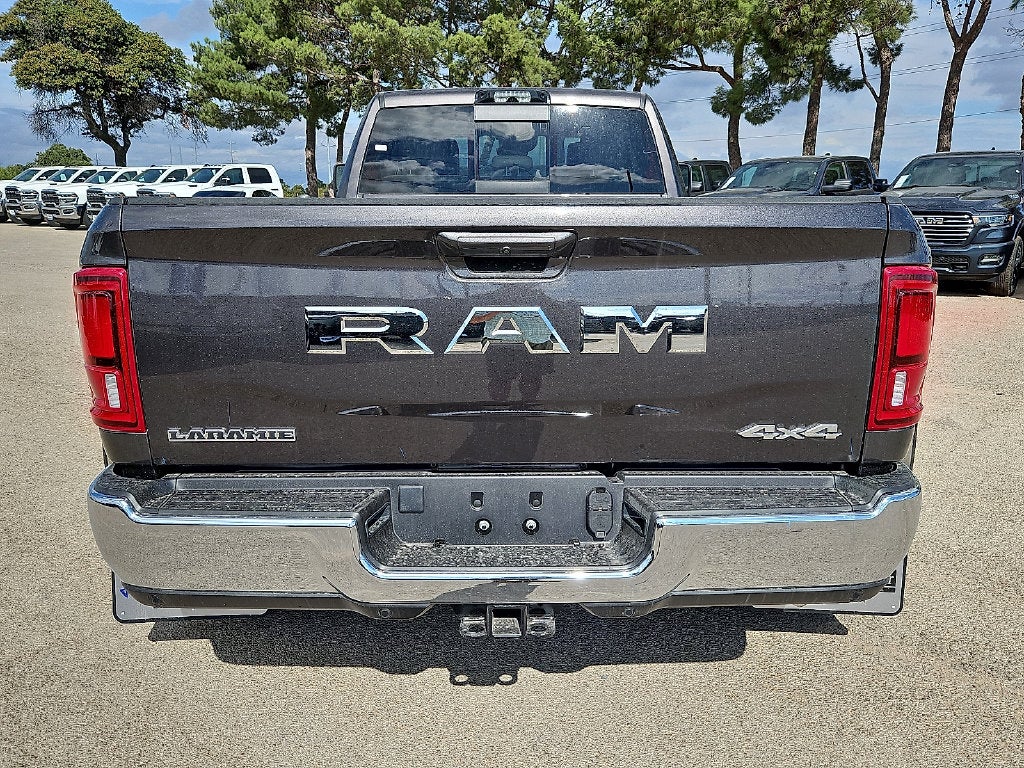 2027 RAM 3500 RAM 3500 LARAMIE CREW CAB 4X4 8' BOX
