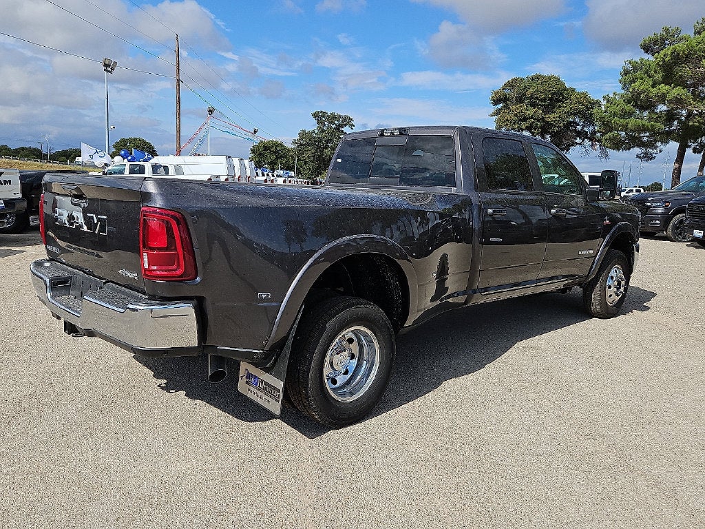 2027 RAM 3500 RAM 3500 LARAMIE CREW CAB 4X4 8' BOX