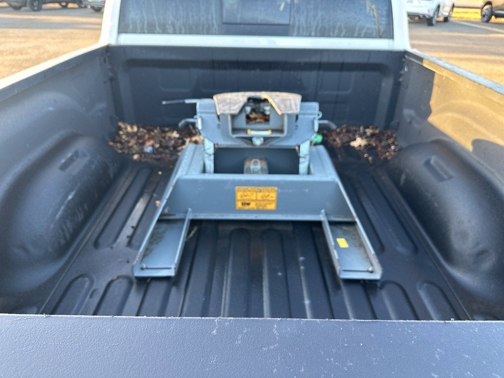 2018 RAM 3500 Laramie Longhorn Mega Cab 4x4 6'4' Box