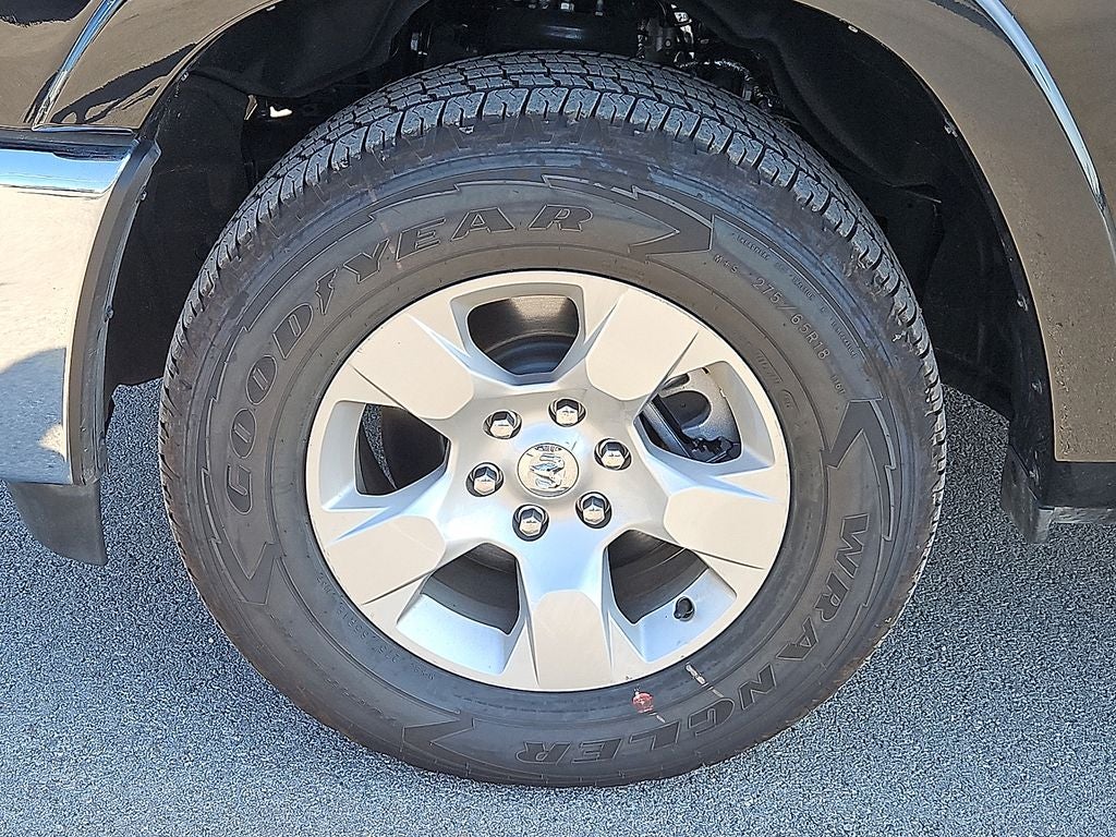 2026 RAM Ram 1500 RAM 1500 LONE STAR CREW CAB 4X2 5'7' BOX