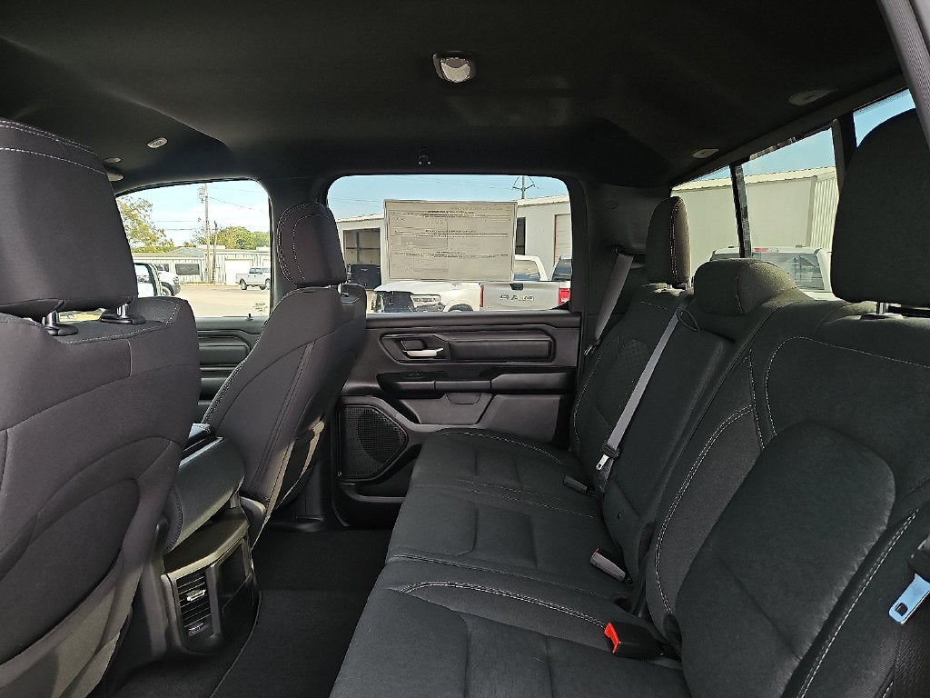 2026 RAM 1500 RAM 1500 TRADESMAN CREW CAB 4X4 5'7' BOX