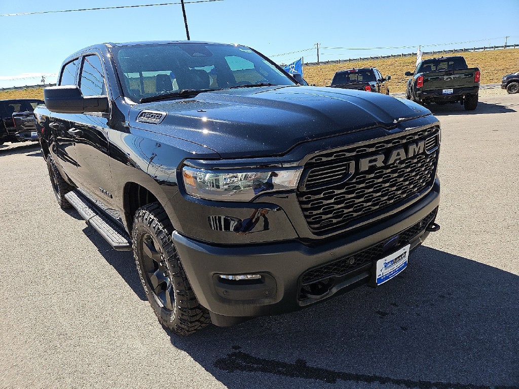 2026 RAM 1500 RAM 1500 WARLOCK CREW CAB 4X4 5'7' BOX
