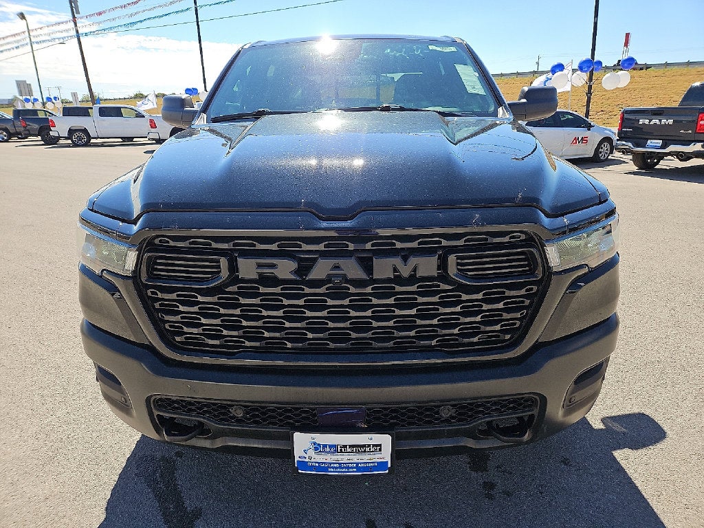 2026 RAM 1500 RAM 1500 WARLOCK CREW CAB 4X4 5'7' BOX