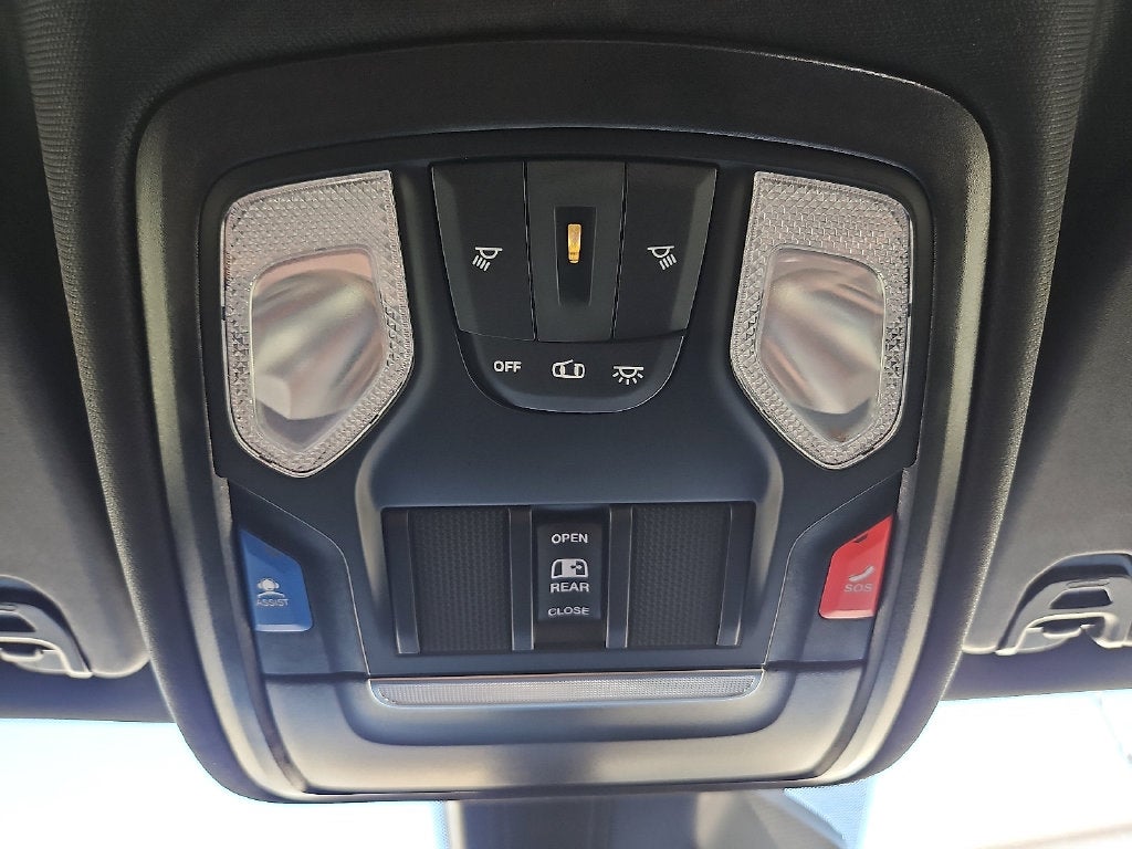 2026 RAM 1500 RAM 1500 WARLOCK CREW CAB 4X4 5'7' BOX