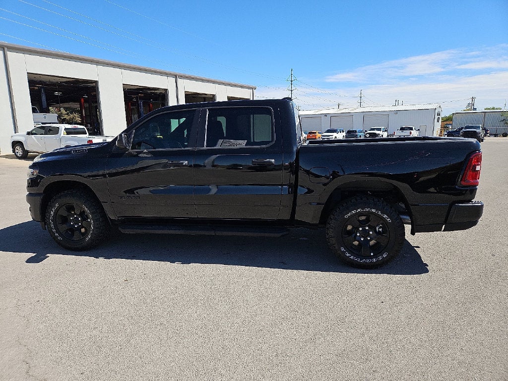 2026 RAM 1500 RAM 1500 WARLOCK CREW CAB 4X4 5'7' BOX